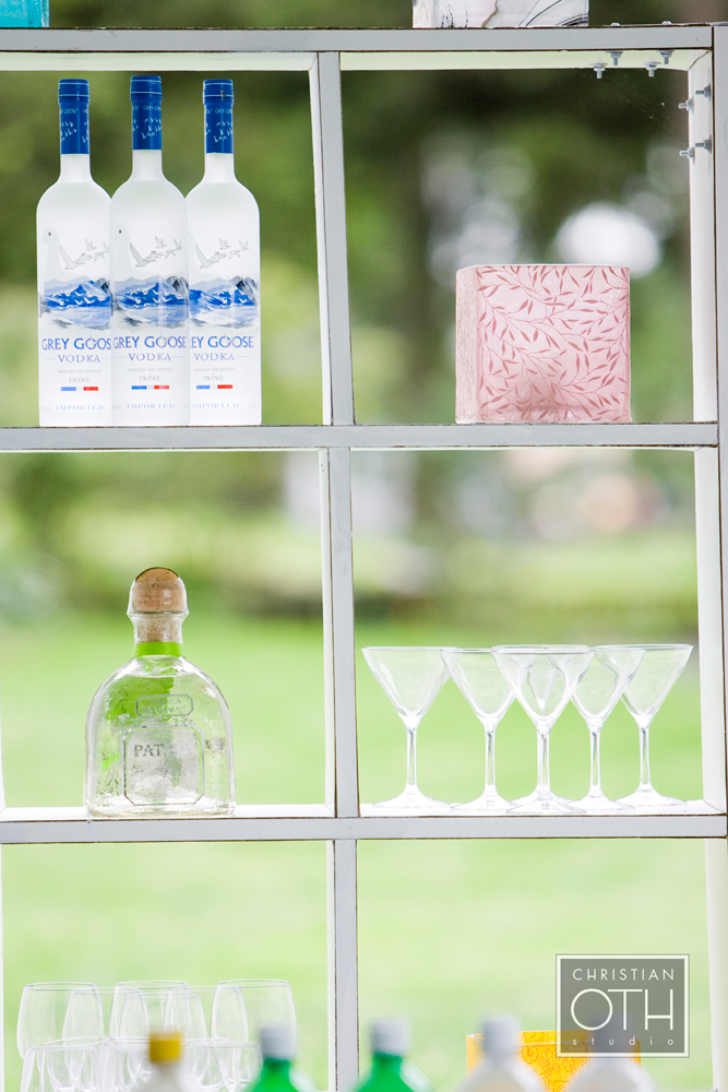 cocktail hour alcohol, Wainright House wedding venue, Rye New York, Lyndsey Hamilton Events, Christian Oth Studio 090711FULMEG2128
