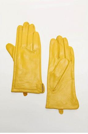 Urban outfitters yellow leather gloves