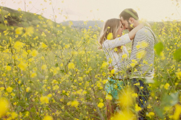 Calabasas engagement pictures, stephanie williams photography, modern romance photography, field engagement shoot