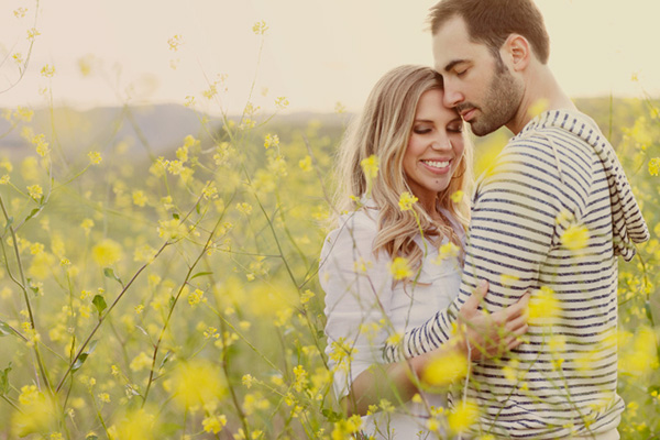 Calabasas engagement pictures, stephanie williams photography, modern romance photography, field engagement shoot