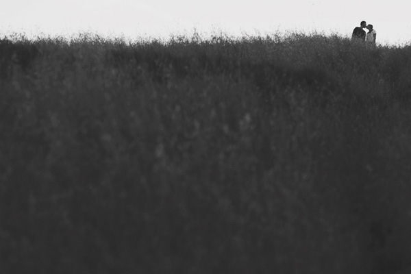 Calabasas engagement pictures, stephanie williams photography, modern romance photography, field engagement shoot