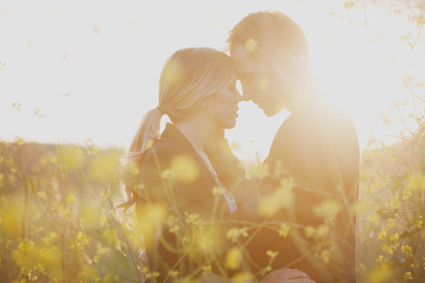 Calabasas engagement pictures, stephanie williams photography, modern romance photography, field engagement shoot