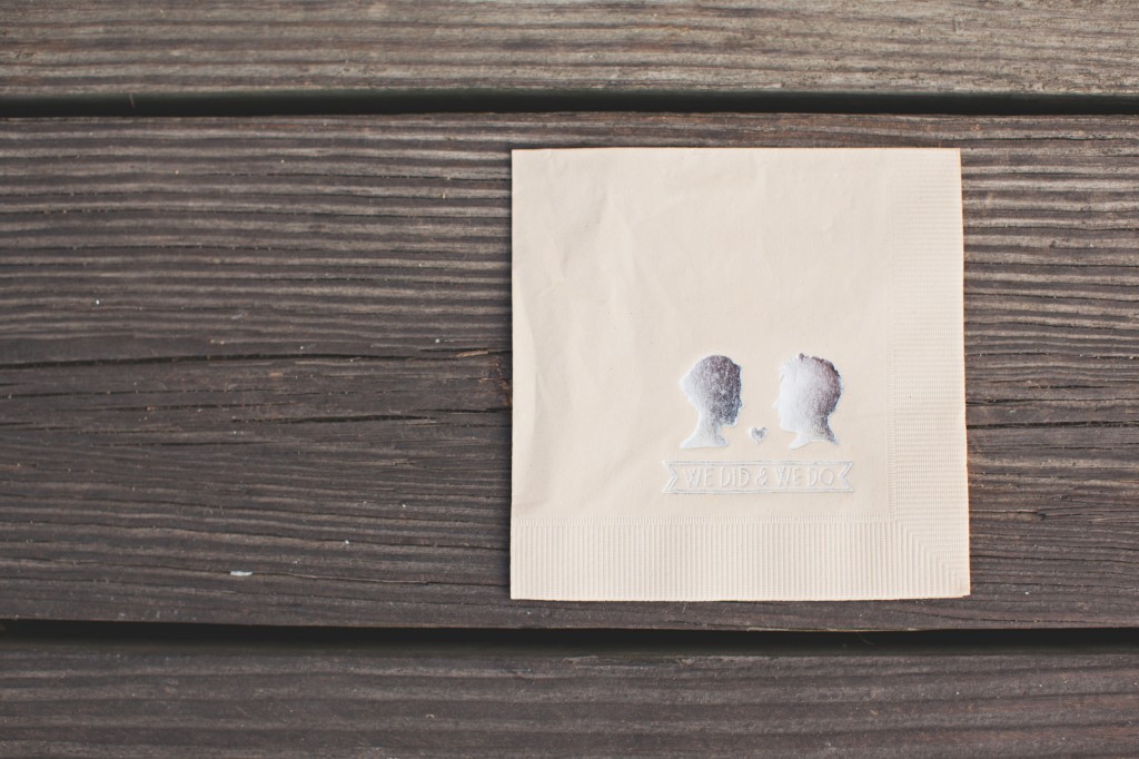 East Coast rehearsal dinner, Martha's Vineyard, Homeport Restaurant, Raw Bar, yellow napkin, silhouettes