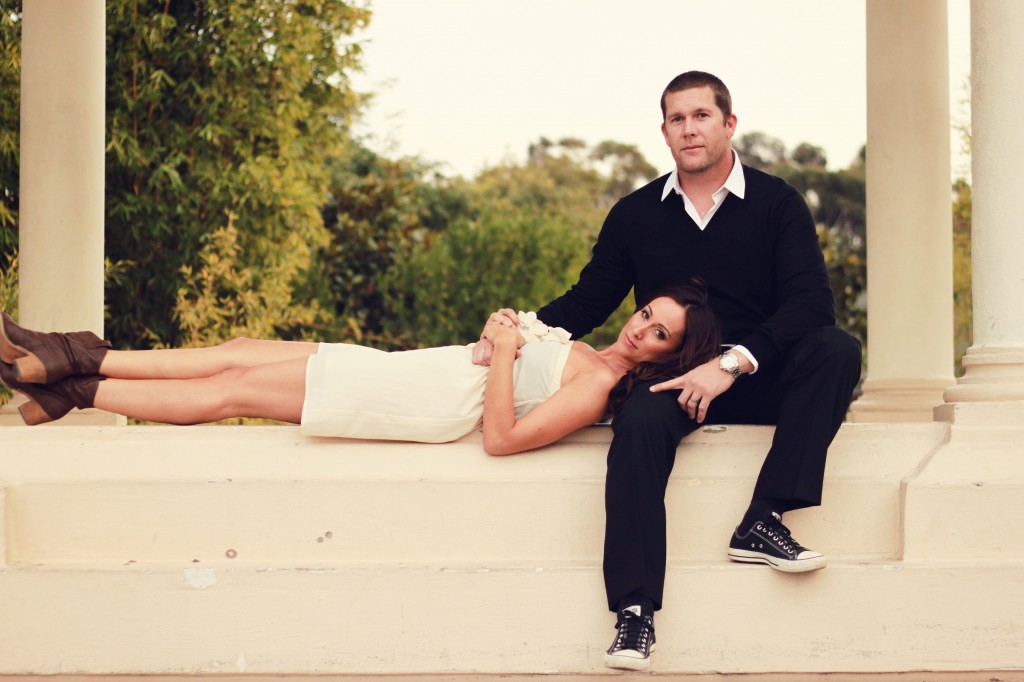 10 year anniversary shoot, anniversary shoot inspiration, urban photoshoot inspiration,