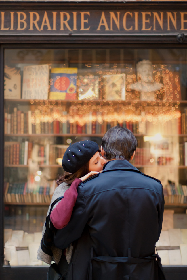 engagement inpsiration, paris engagement inspiration, paris inspiration, engagement picture outfit inspiration