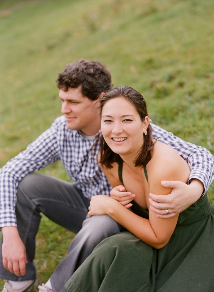 English countryside anniversary shoot, Cambridge Anniversary Shoot, Green wedding inspriation,