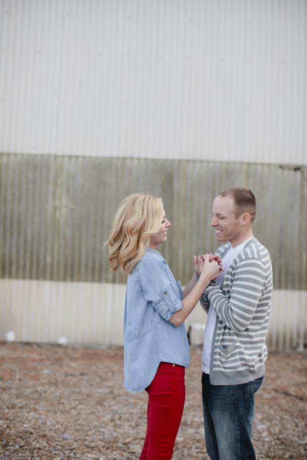 San Francisco engagement session, Bay Area engagement, red, white, blue, beach, sand, sun, peaceful, city life