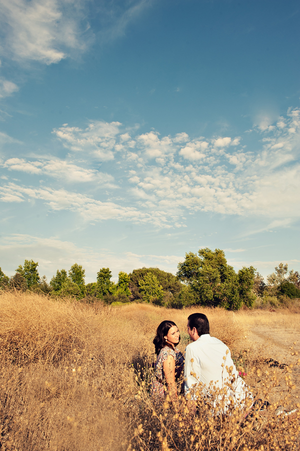 Wedding PR, Wedding Public Relations, WEdding Marketing Expert, plant engagement session, outdoor engagement session, field engagement session, Melissa Munding, sunshine