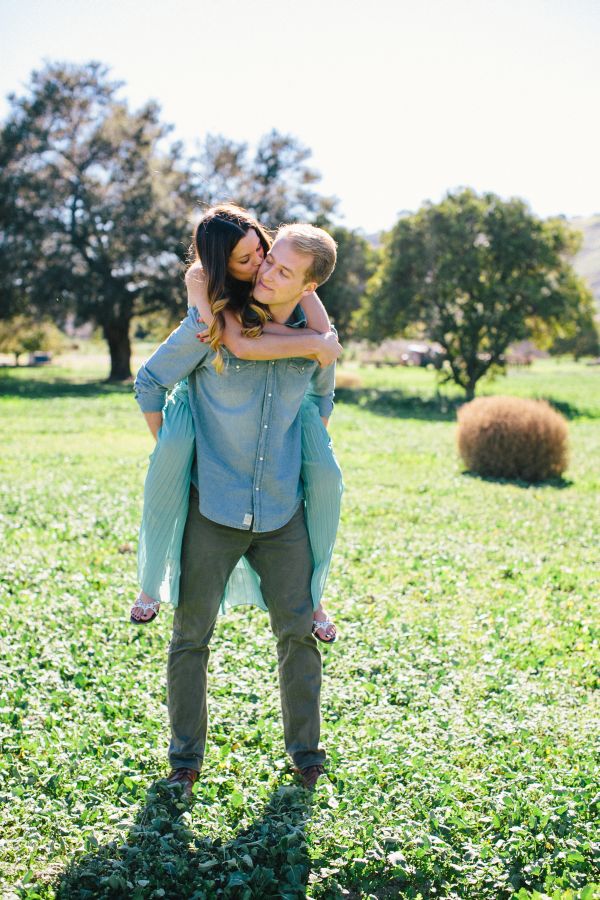 Love shoot in an orange grove