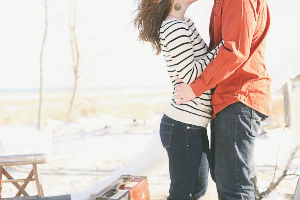 Travel inspired winter engagement shoot 13