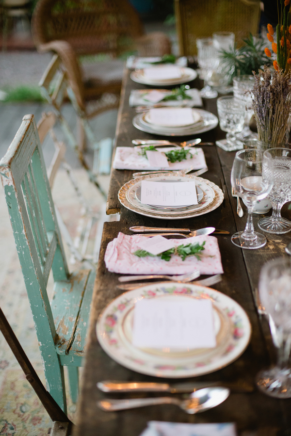 Sustainable dinner party inspiration, hunt and gather, backyard dinner party, cafe lights, mix and match chairs, vintage glassware __Brandi_Welles_Photographer_20121030huntandgather00079PRINT_low