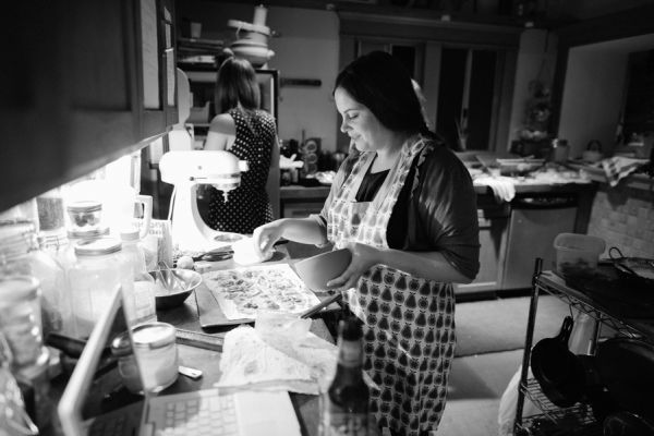 Backyard sustainable dinner party, cooking, kitchen __Brandi_Welles_Photographer_20121030huntandgather00198PRINT_low