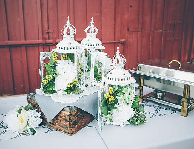 Yellow Vineyard Wedding - Wedding Blog