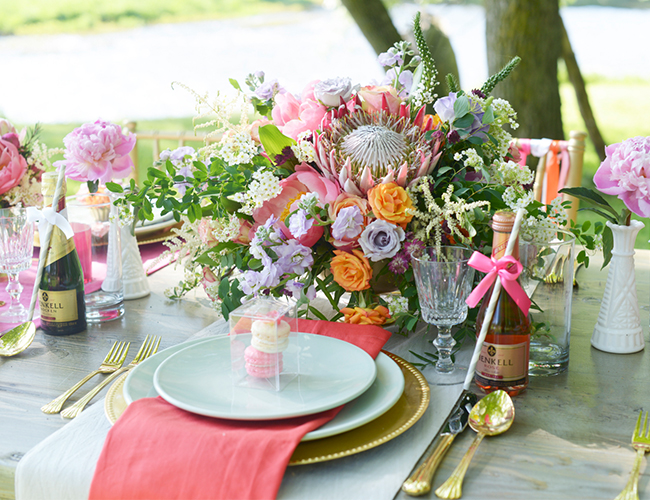 Tangerine & Magenta Wedding Inspiration