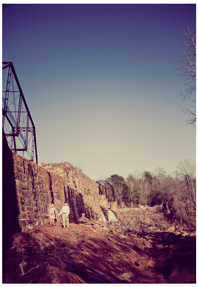 outdoors engagment shoot, South Carolina Engagement photography, River engagement shoot