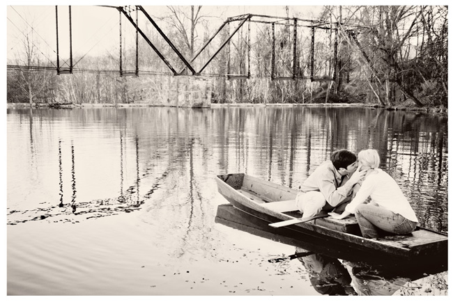 outdoors engagment shoot, South Carolina Engagement photography, River engagement shoot