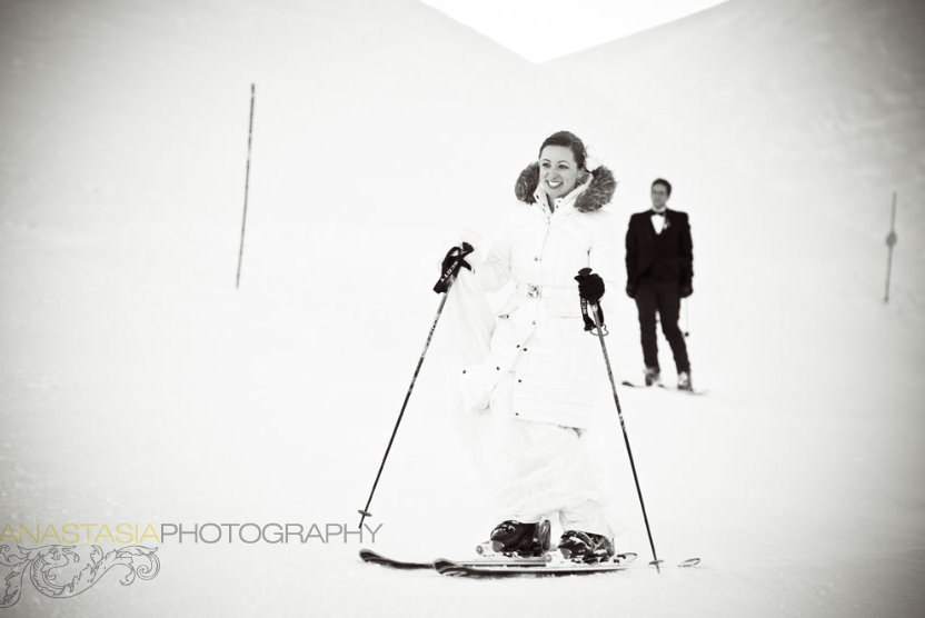 ski slope inspired wedding, bridal winter coat, Peak 2 Peak Gondola, British Columbia, Canada