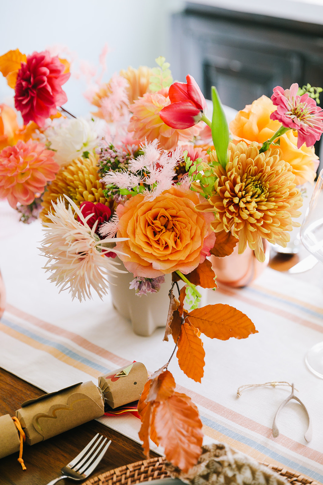A Modern & Colorful 2021 Thanksgiving Celebration