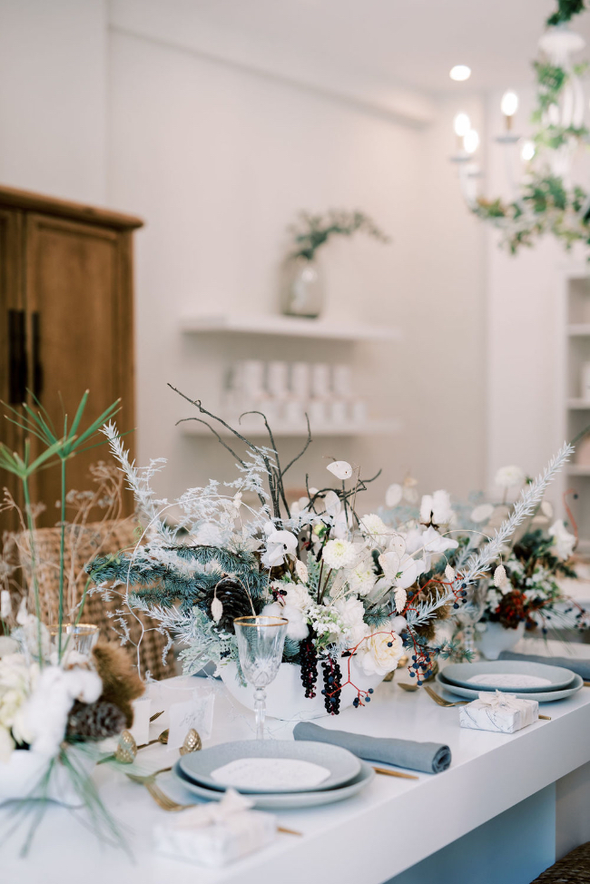 Stunning & Simplistic Modern Holiday Dinner
