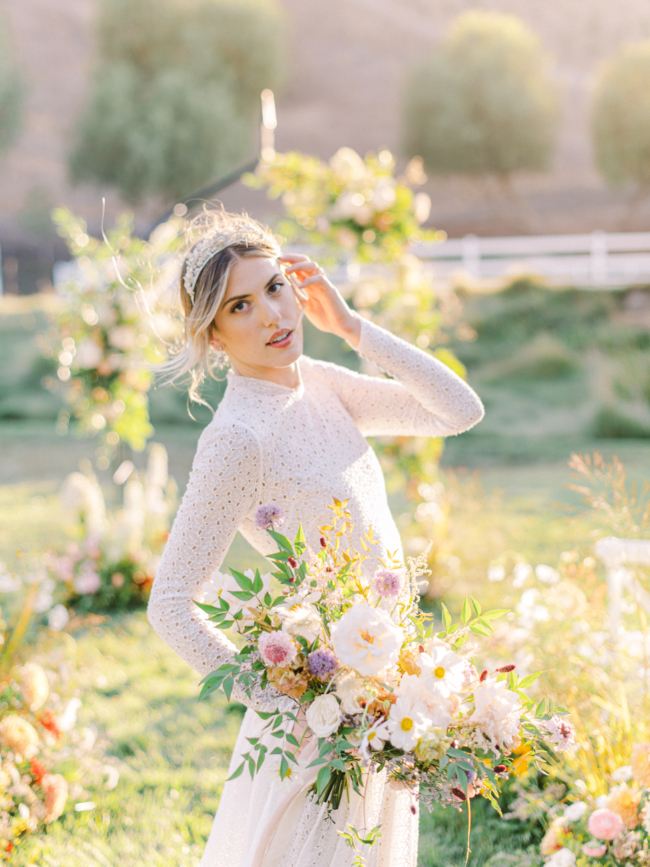 Heirloom Whimsical Prairie-Styled Editorial
