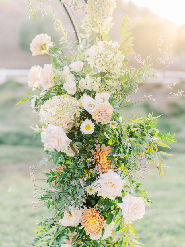 Heirloom Whimsical Prairie-Styled Editorial