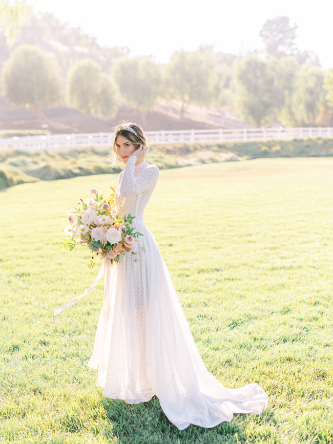 Heirloom Whimsical Prairie-Styled Editorial