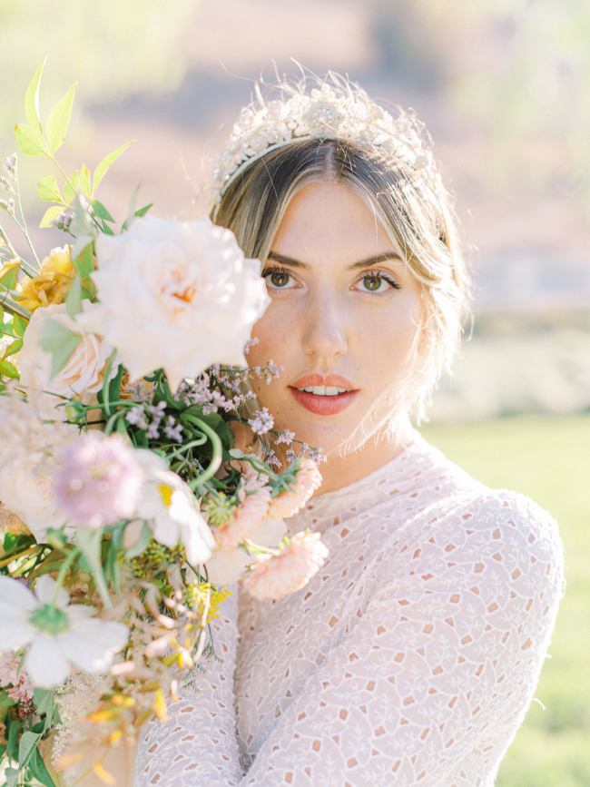 Heirloom Whimsical Prairie-Styled Editorial