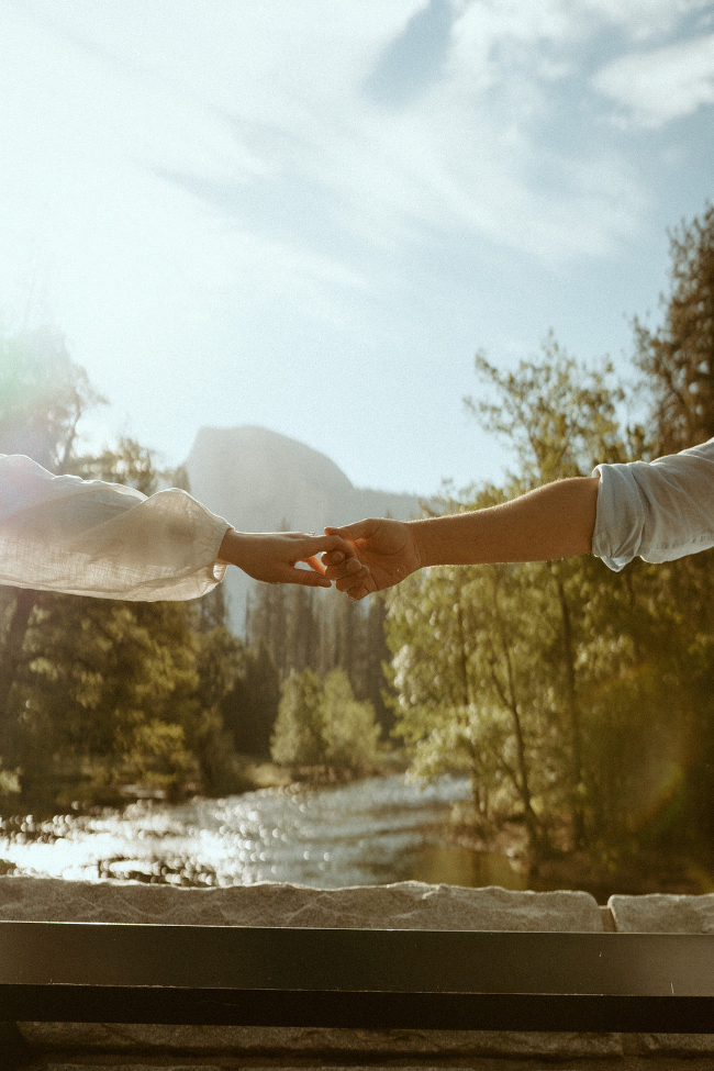 Glowing Engagement Photos In Yosemite National Park