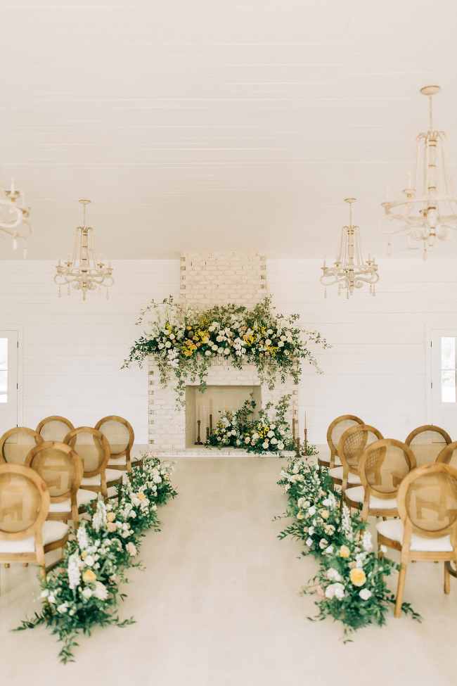 Soft Perfection Of Summery Yellow Wedding Editorial