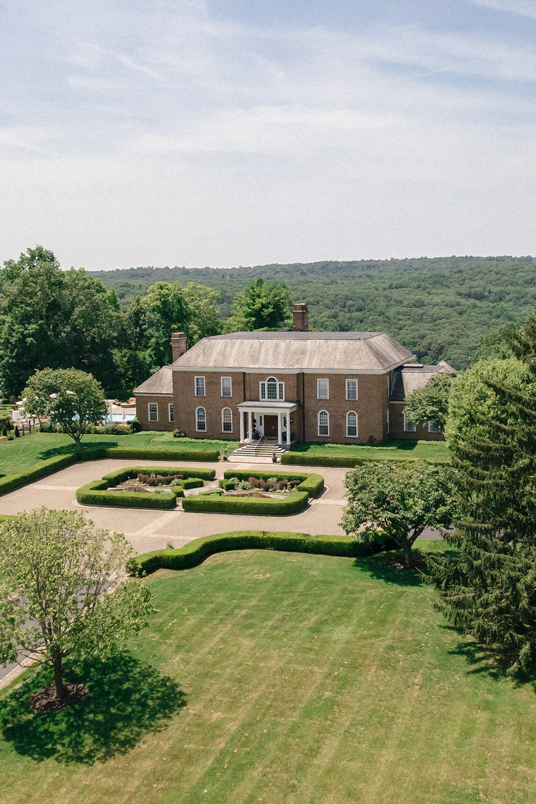 Miss America's Bridgerton-Inspired Garden Wedding