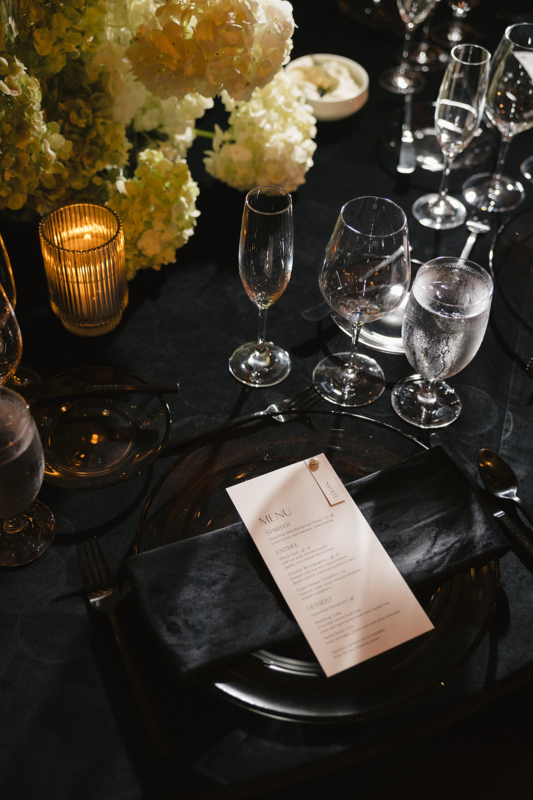 A Fairytale Wedding in Seattle with Tim Burton Inspiration