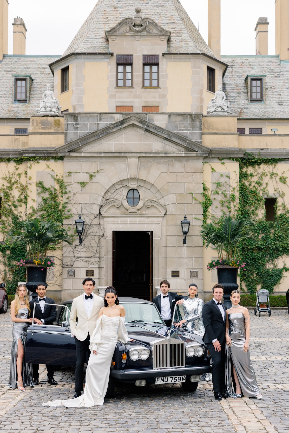 A Long Island Castle Wedding with Timeless Romance
