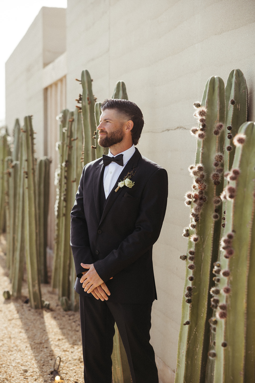 A Destination Wedding in Cabo Filled With Texture and Romance