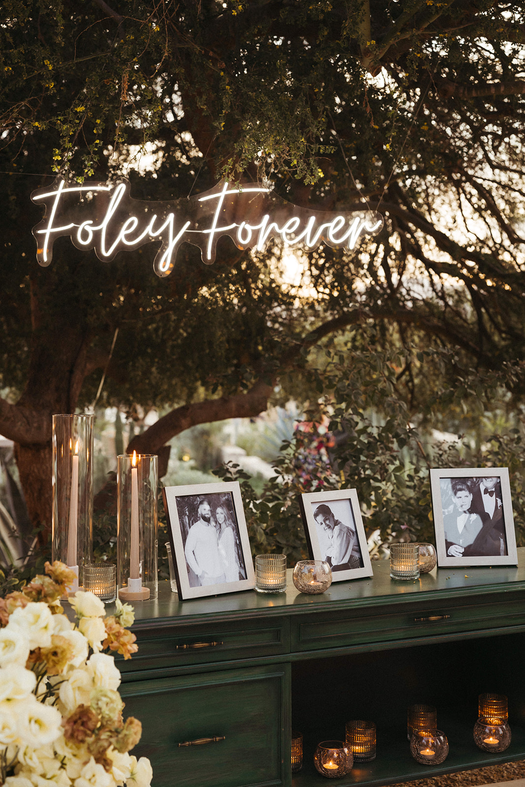 A Destination Wedding in Cabo Filled With Texture and Romance