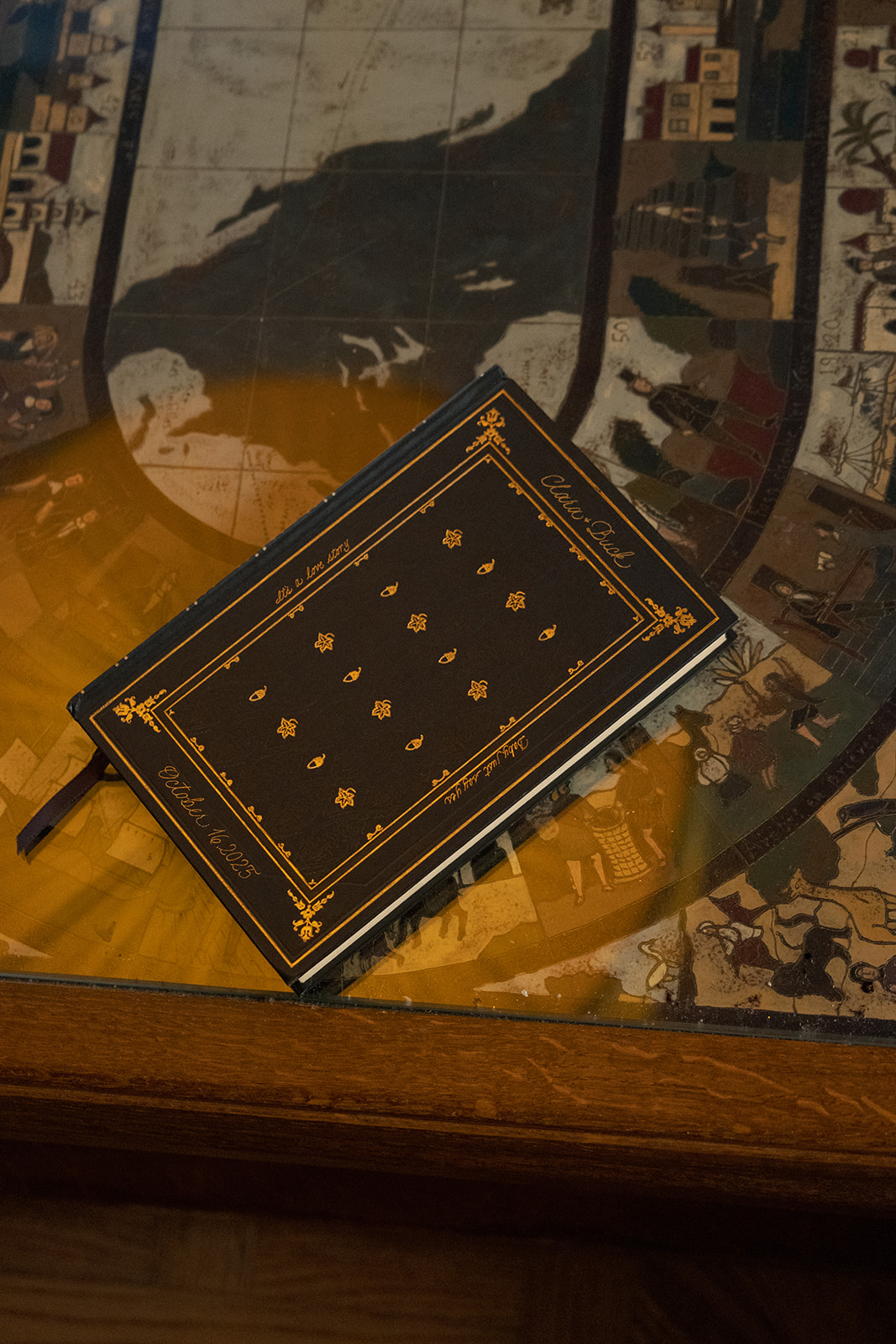 A Taylor Swift–Inspired NYC Proposal That is Every Book Lovers Dream