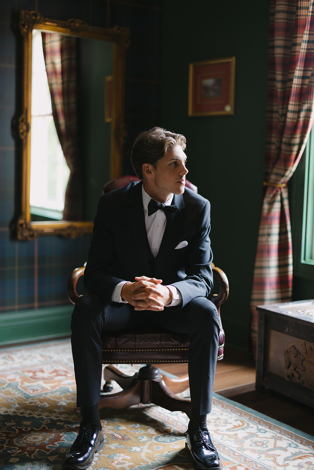 A Romantic Fairytale Wedding With a Surprise Exit