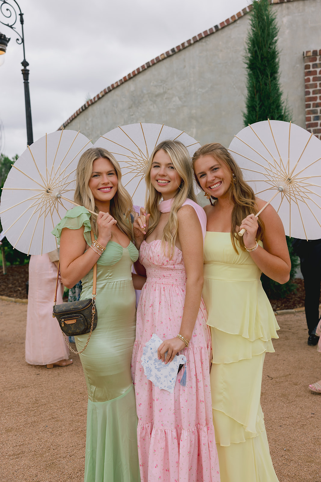 A Romantic Fairytale Wedding With a Surprise Exit