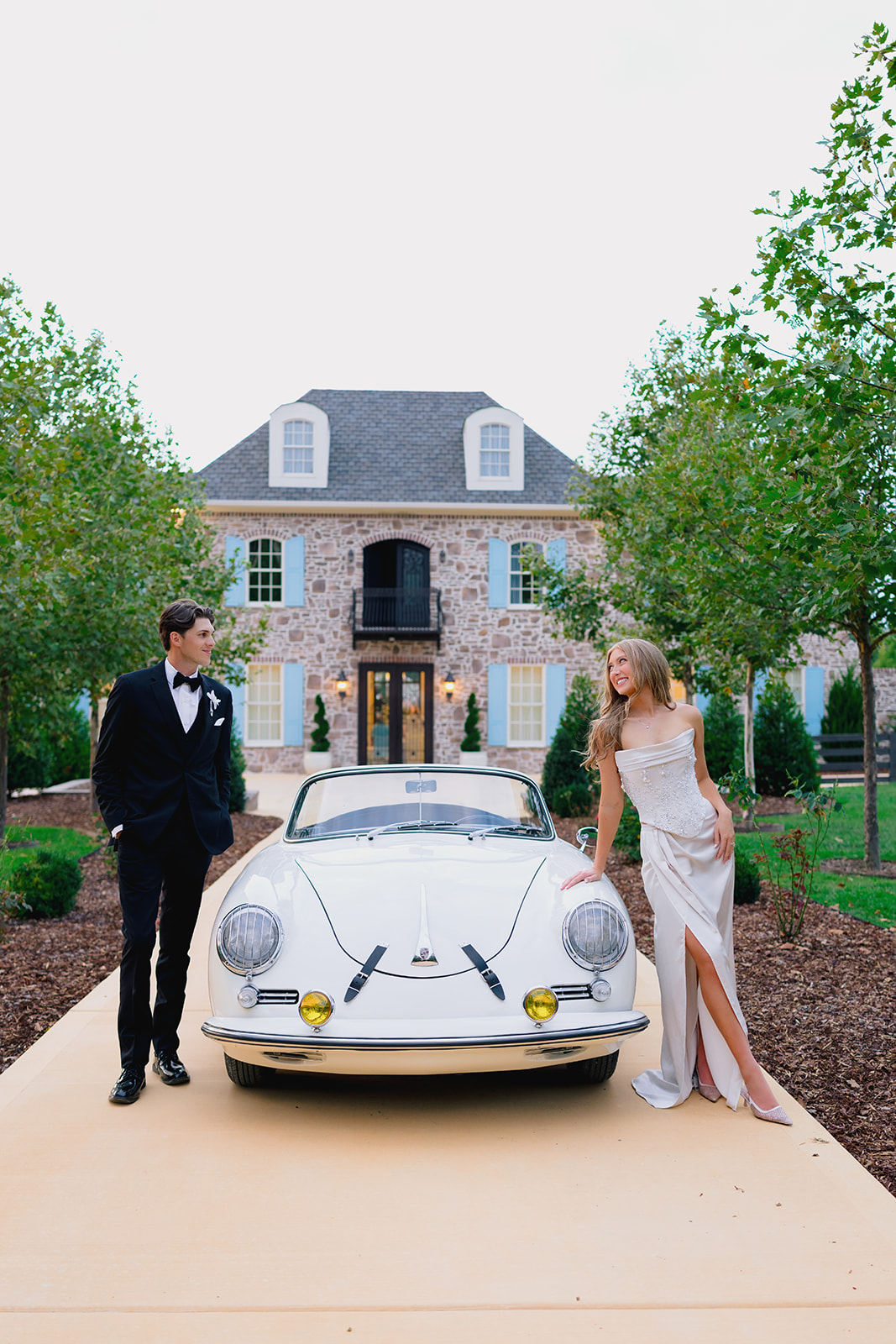 A Romantic Fairytale Wedding With a Surprise Exit