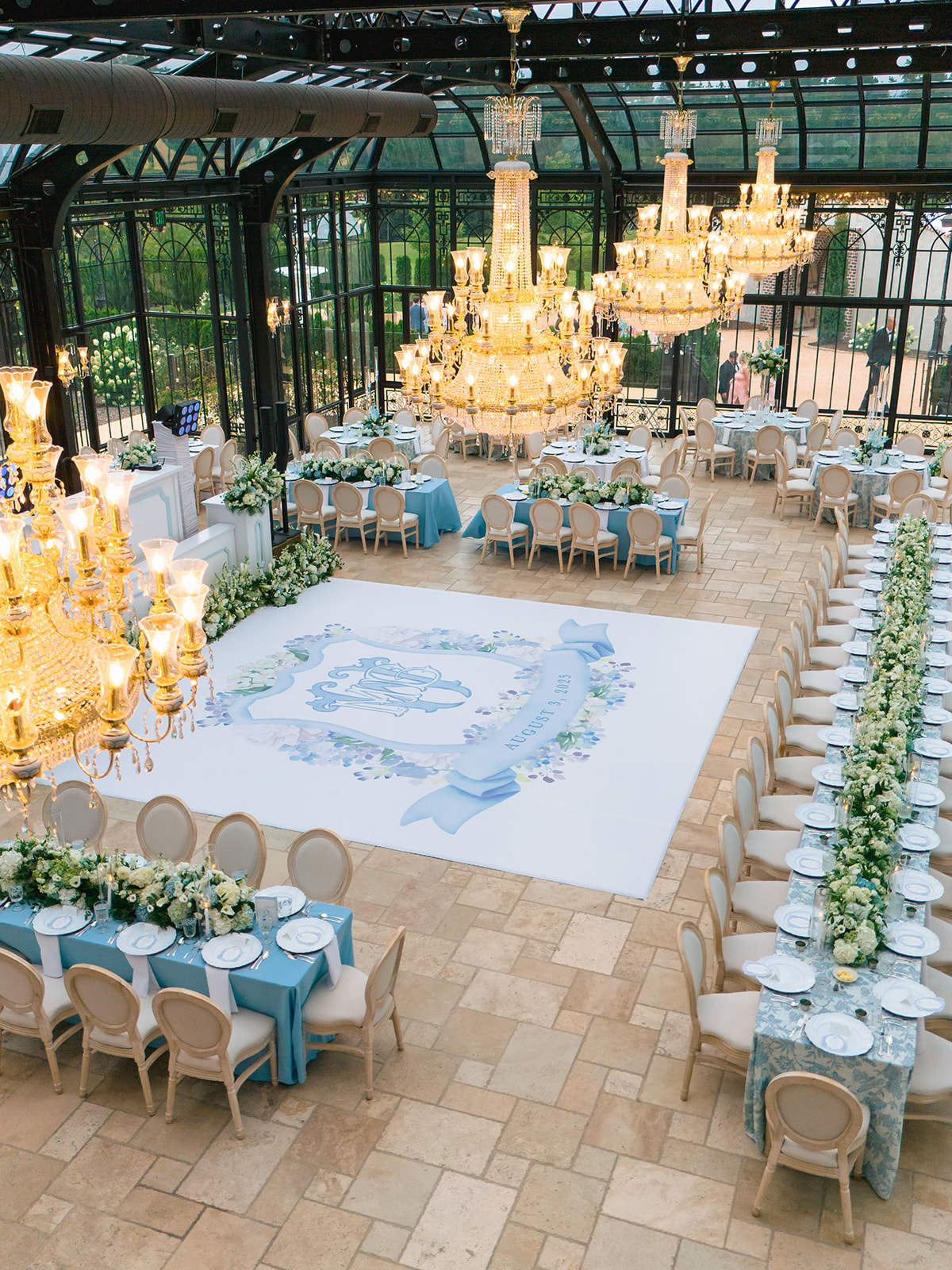 A Romantic Fairytale Wedding With a Surprise Exit