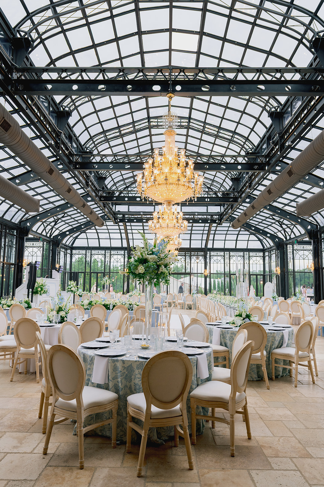 A Romantic Fairytale Wedding With a Surprise Exit