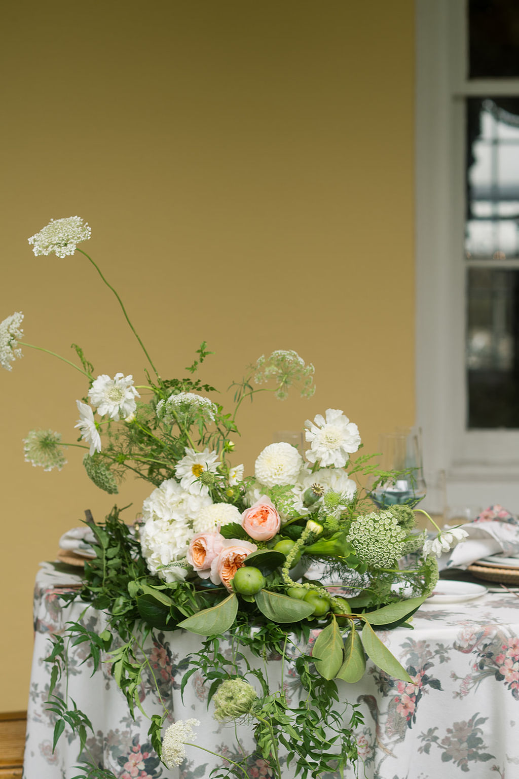 A Whimsical Charleston Wedding at the Iconic William Aiken House