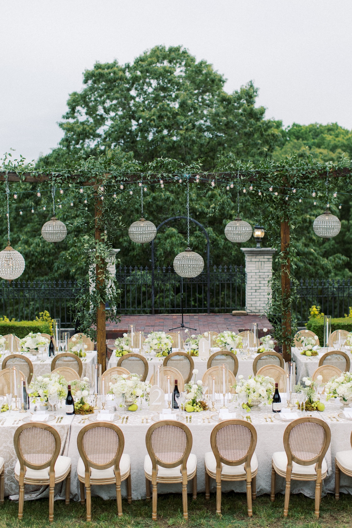 A Charming Southern Wedding with an Old-Money Aesthetic