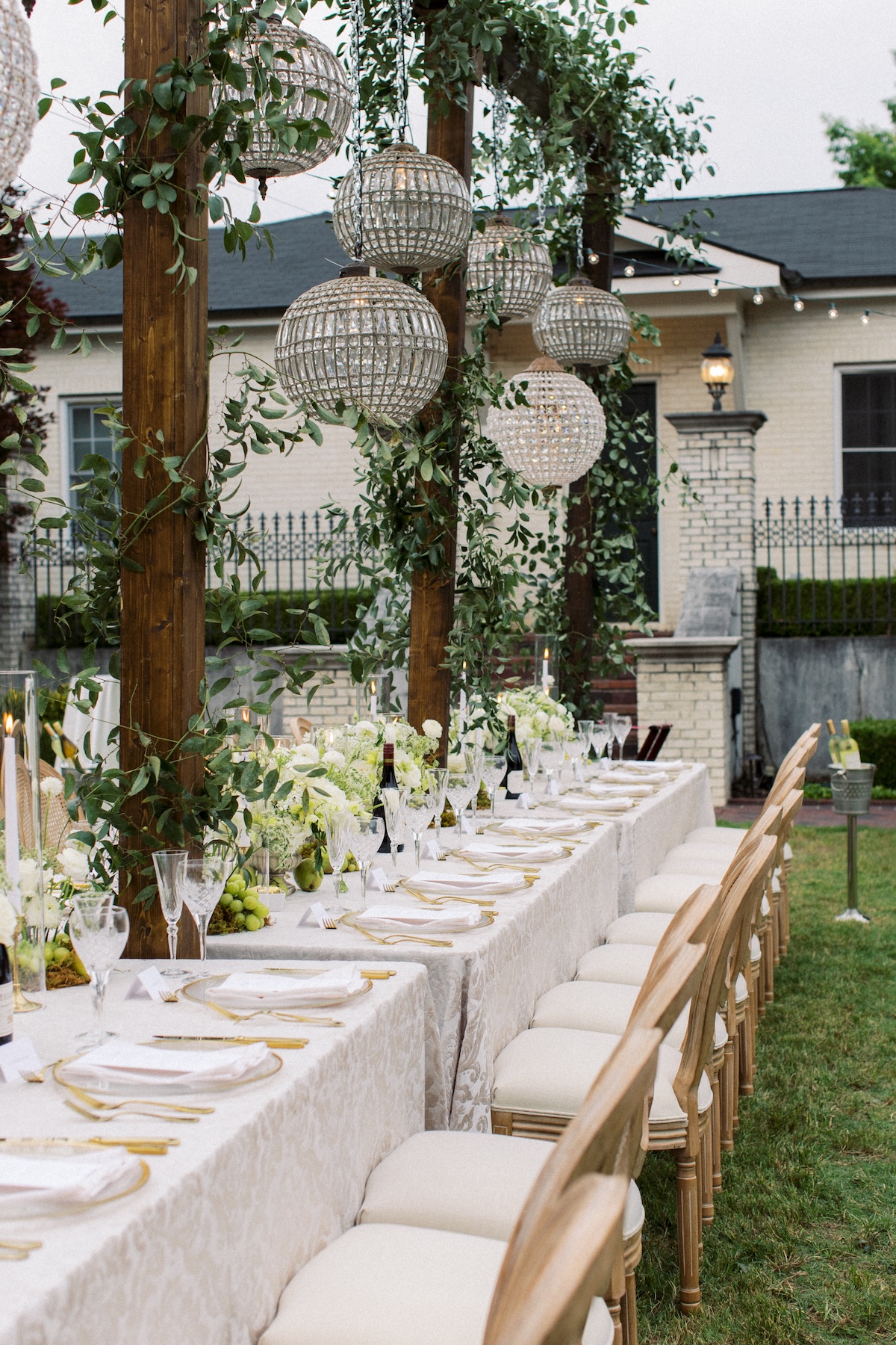 A Charming Southern Wedding with an Old-Money Aesthetic