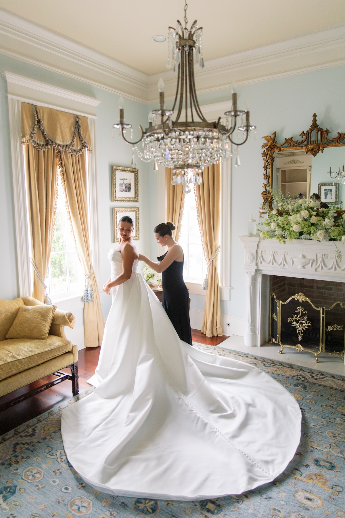 A Charming Southern Wedding with an Old-Money Aesthetic