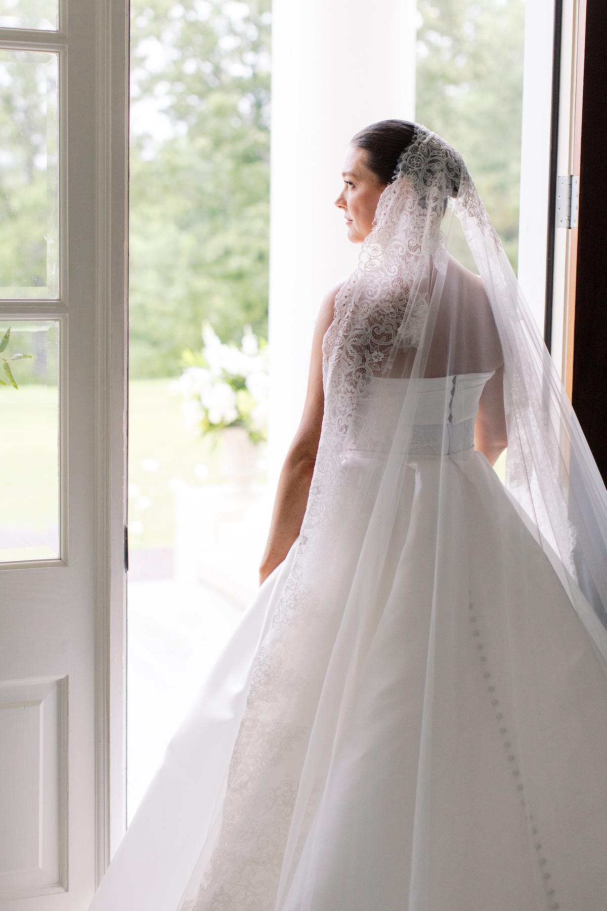 A Charming Southern Wedding with an Old-Money Aesthetic