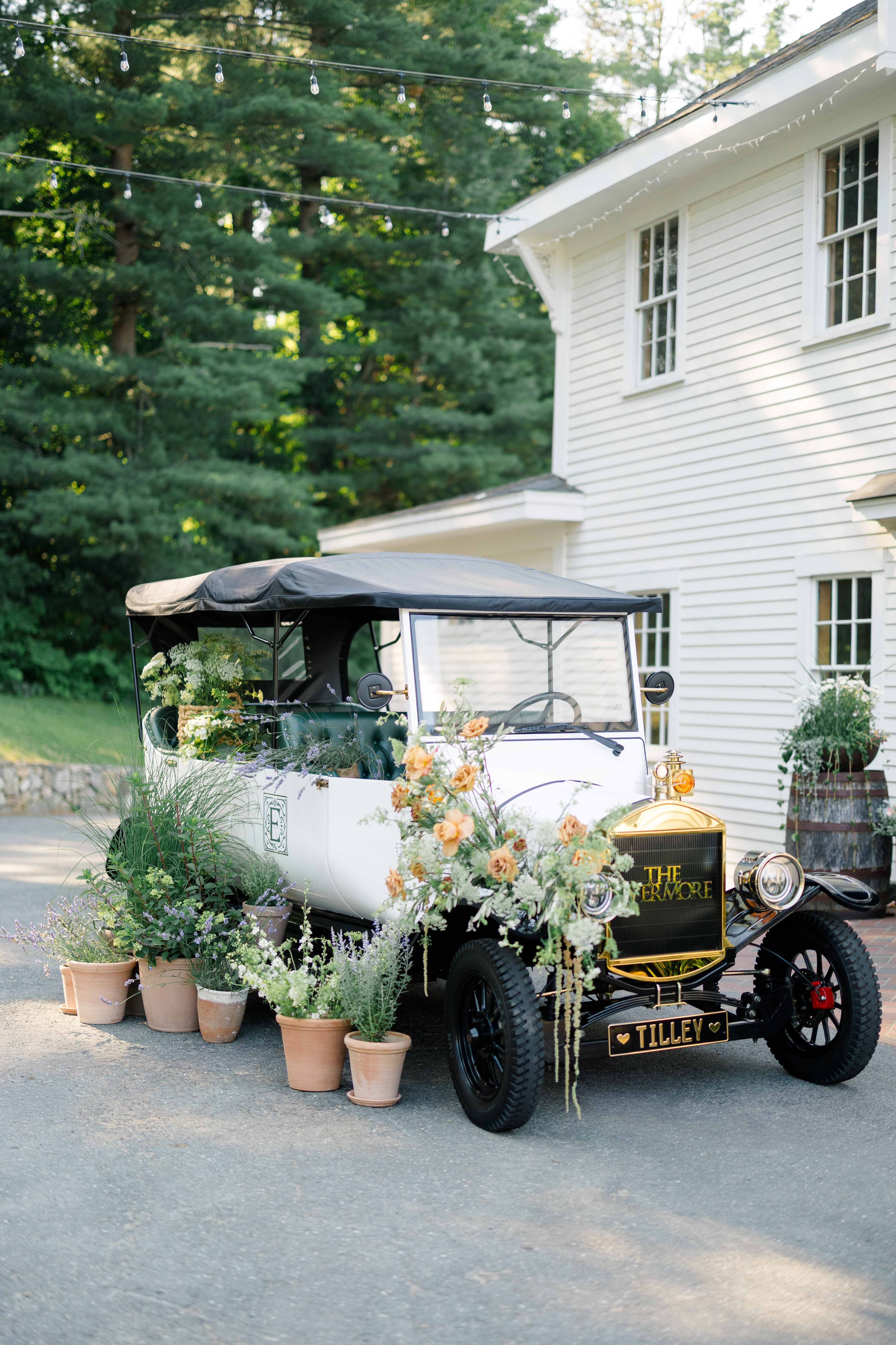 A Rustic Chic Wedding Anniversary Celebration