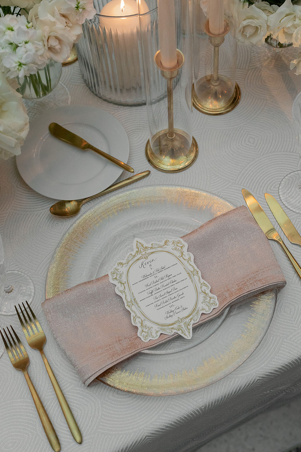 A Chicago Wedding Complemented by Timeless Design