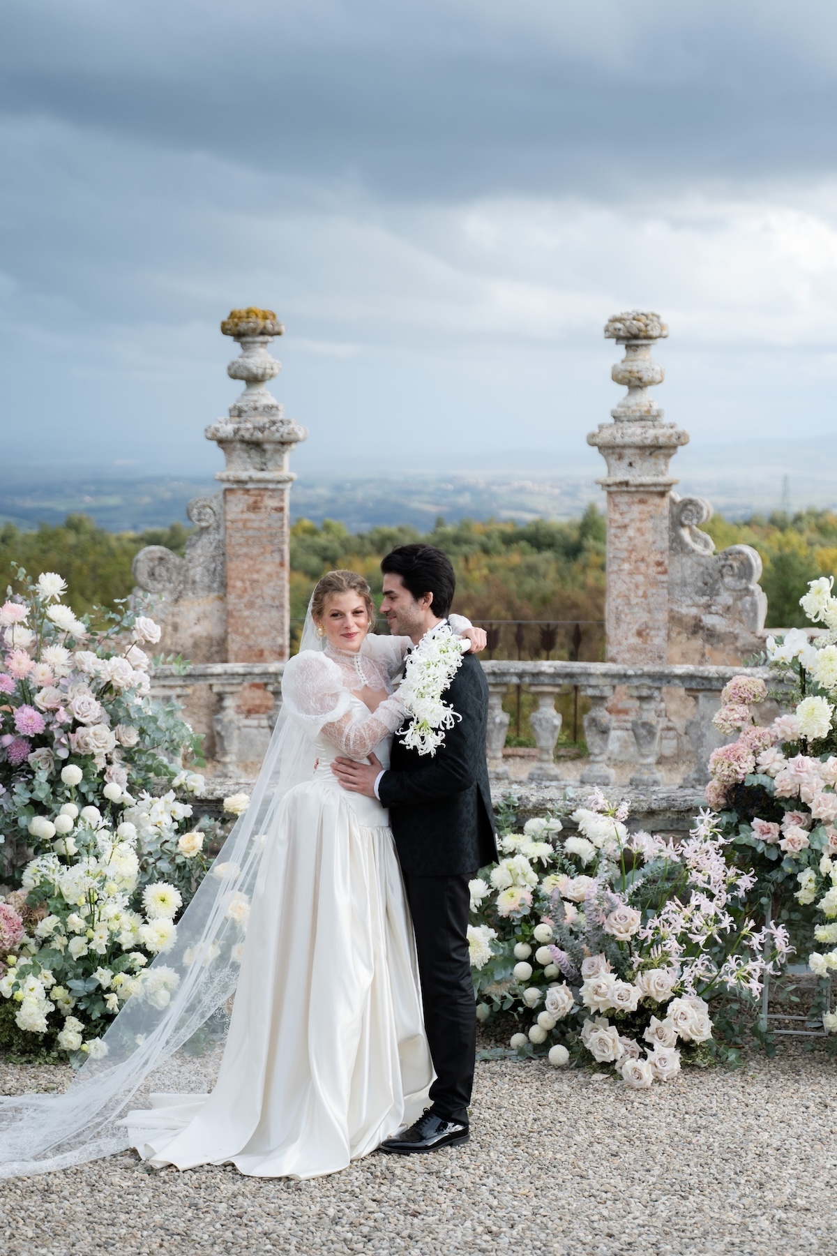 A European Wedding at Tuscan Venue Castello di Celsa