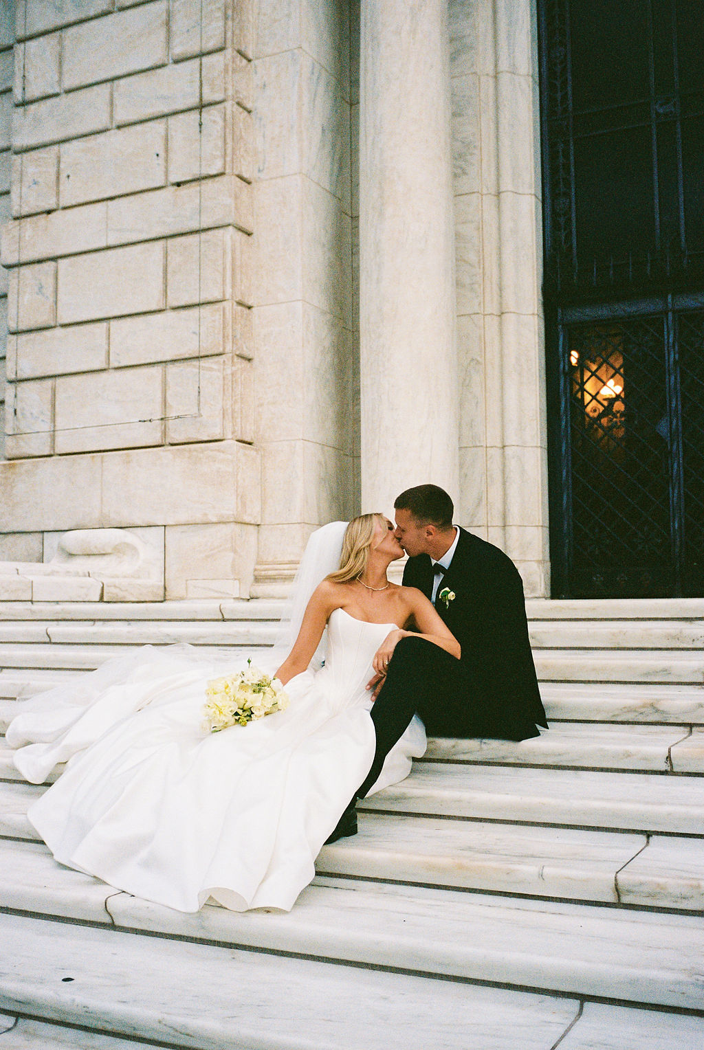 A Timeless Wedding at the Detroit Institute of Arts for Paige Mobley and Kaleb Tarczewski