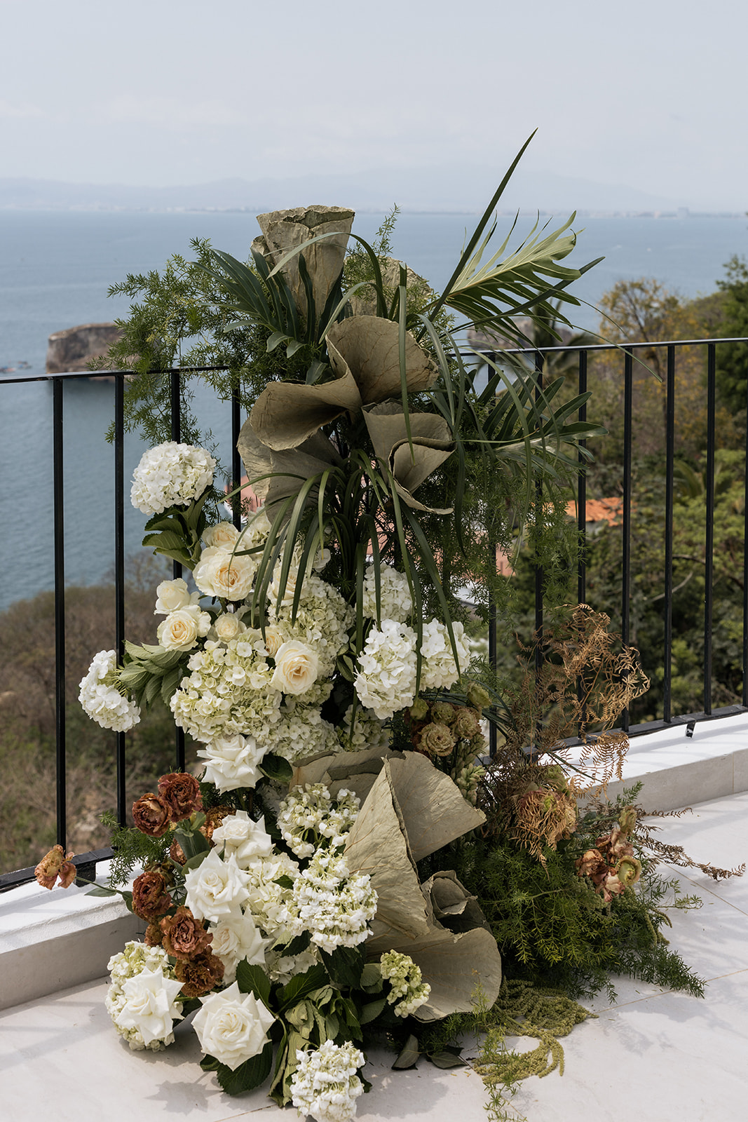 An Intimate Oceanfront Wedding in Puerto Vallarta with Coastal Elegance & Sculptural Florals
